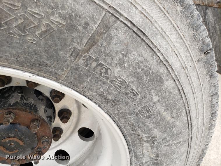 image for item AV9310 2014 International ProStar semi truck