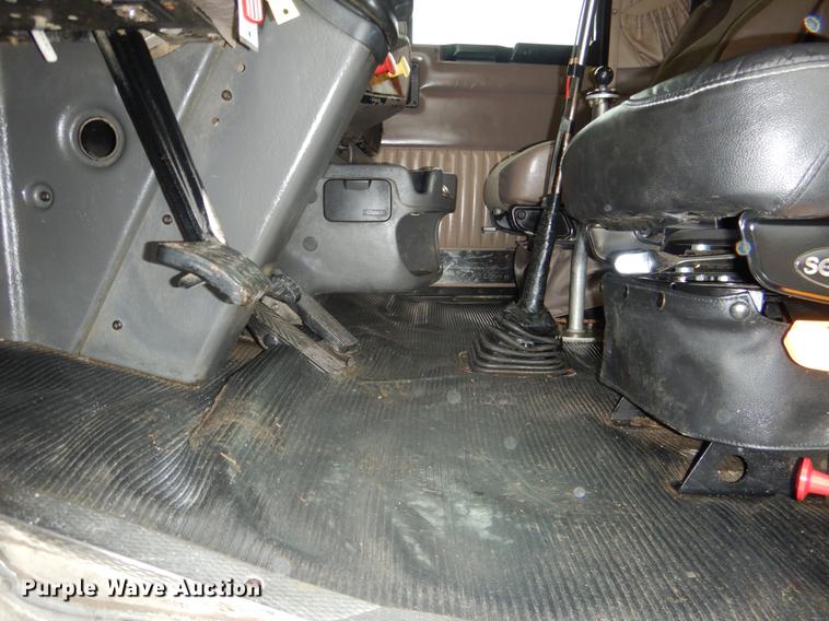 image for item BE9310 2003 Kenworth W900 semi truck