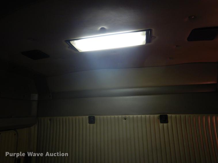 image for item BE9310 2003 Kenworth W900 semi truck