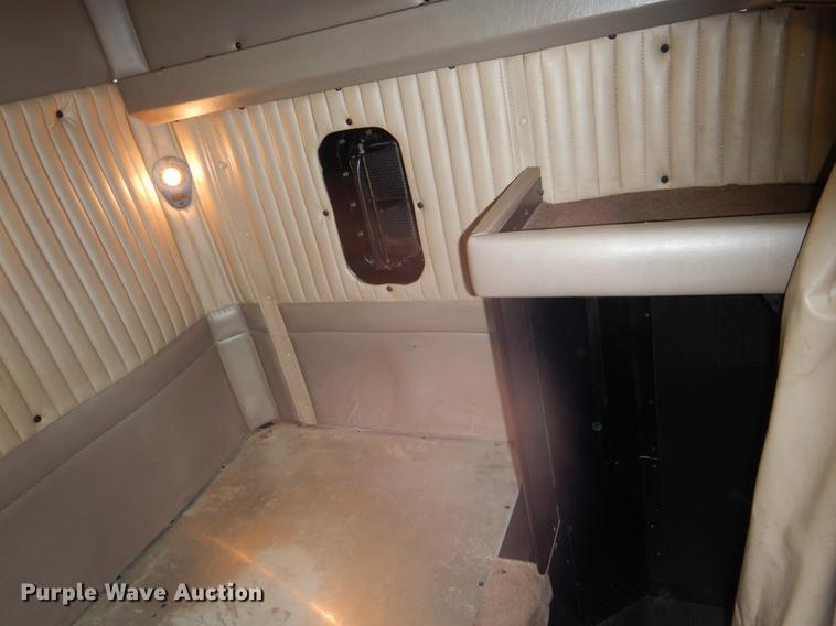 image for item BE9310 2003 Kenworth W900 semi truck