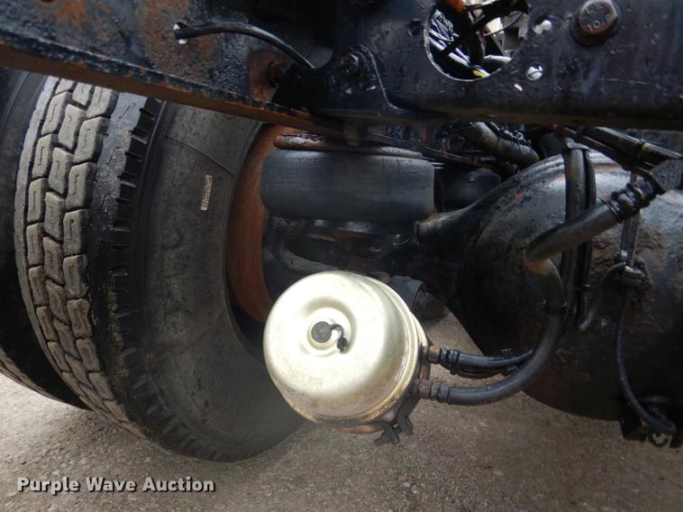 image for item BE9310 2003 Kenworth W900 semi truck