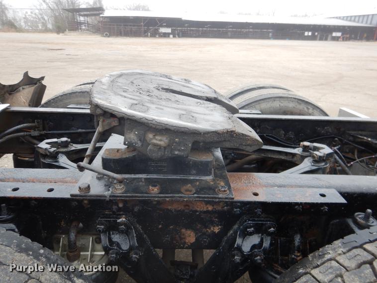 image for item BE9310 2003 Kenworth W900 semi truck