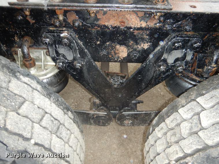 image for item BE9310 2003 Kenworth W900 semi truck