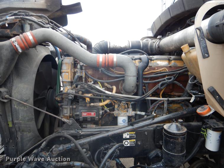 image for item BE9310 2003 Kenworth W900 semi truck