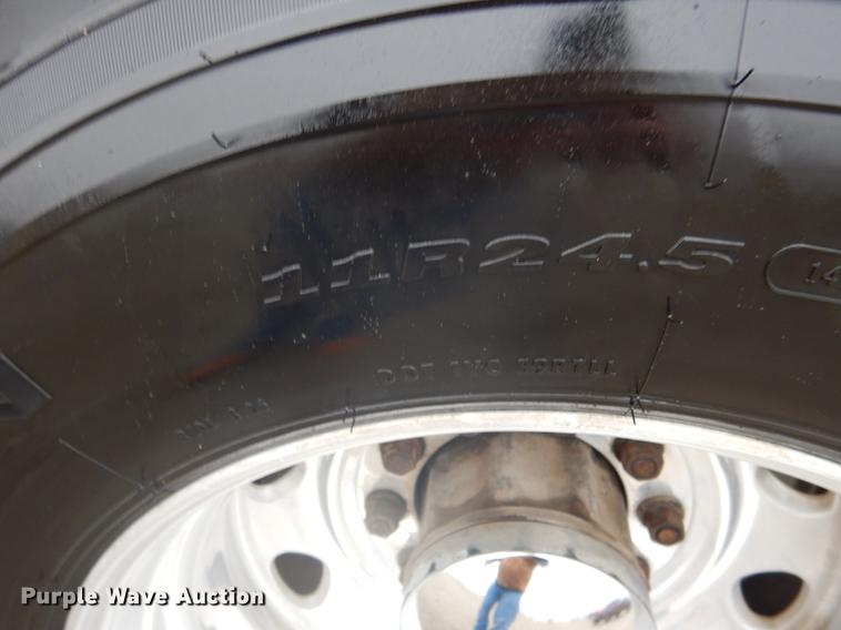 image for item BE9310 2003 Kenworth W900 semi truck