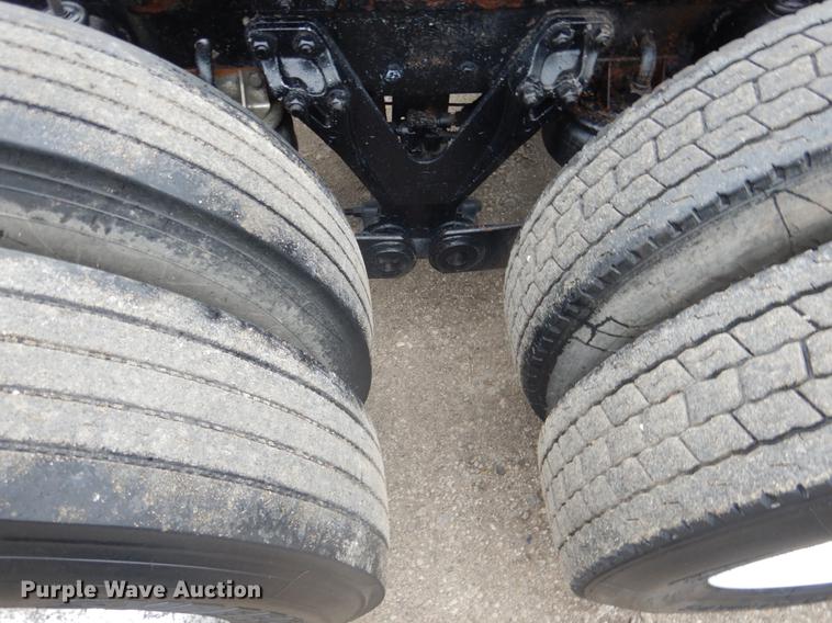 image for item BE9310 2003 Kenworth W900 semi truck