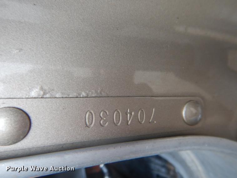 image for item BE9310 2003 Kenworth W900 semi truck