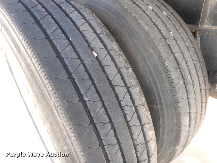 image for item DC0200 2014 Great Dane FLP002400048 flatbed trailer