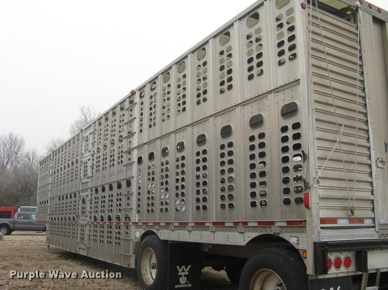 image for item DC1334 2011 Wilson Silver Star PSDCL-402 livestock trailer