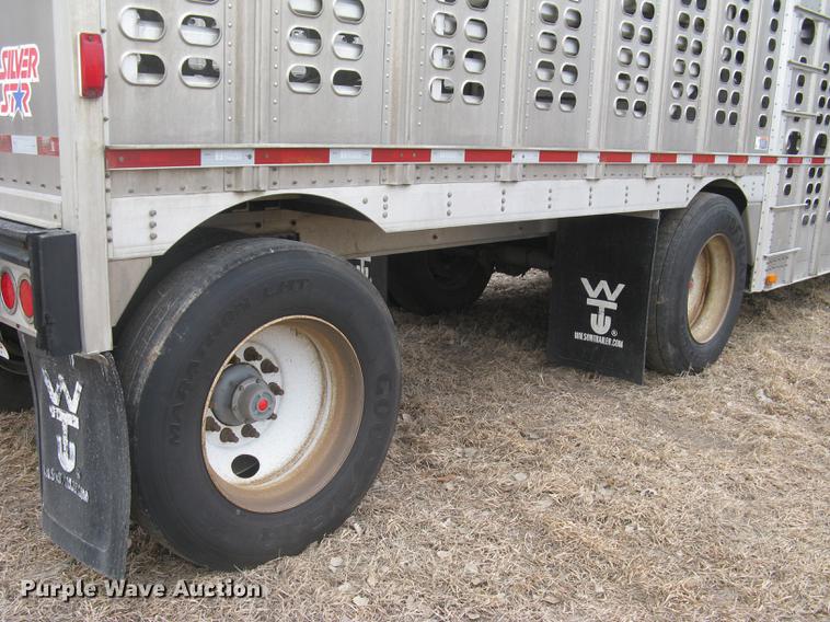 image for item DC1334 2011 Wilson Silver Star PSDCL-402 livestock trailer