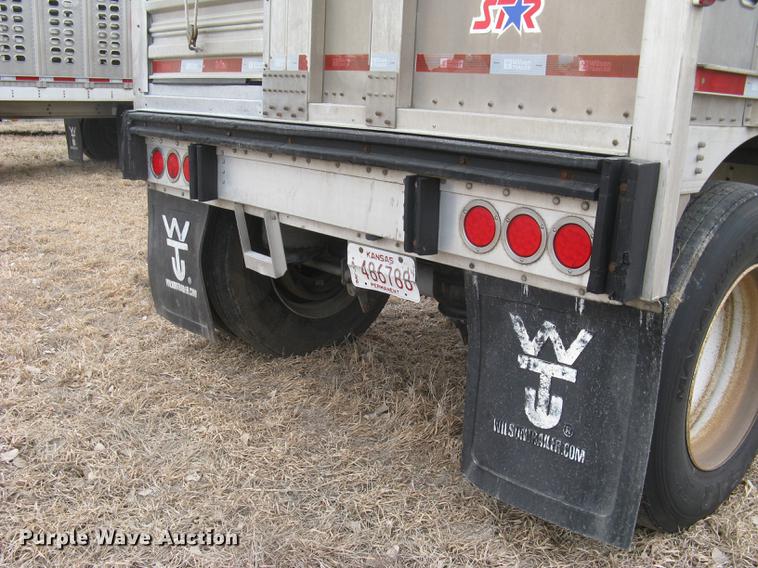 image for item DC1334 2011 Wilson Silver Star PSDCL-402 livestock trailer