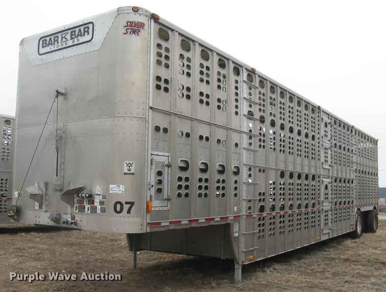 image for item DC1336 2011 Wilson Silver Star PSDCL-402 livestock trailer