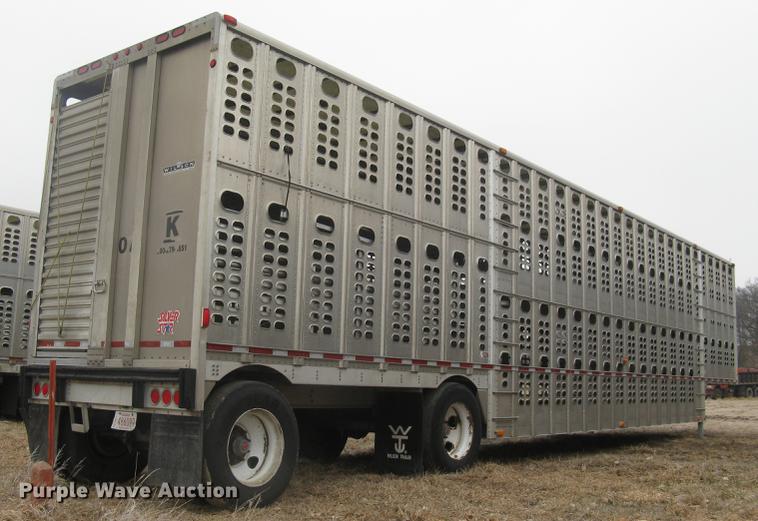 image for item DC1336 2011 Wilson Silver Star PSDCL-402 livestock trailer