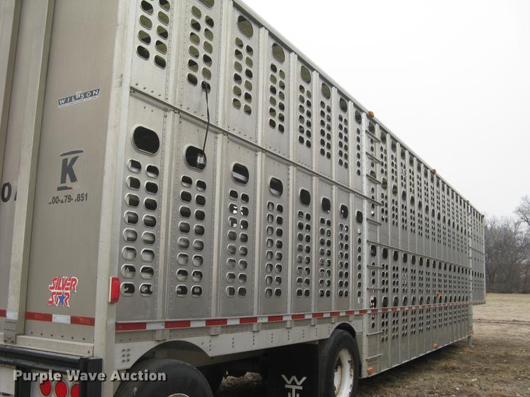 image for item DC1336 2011 Wilson Silver Star PSDCL-402 livestock trailer