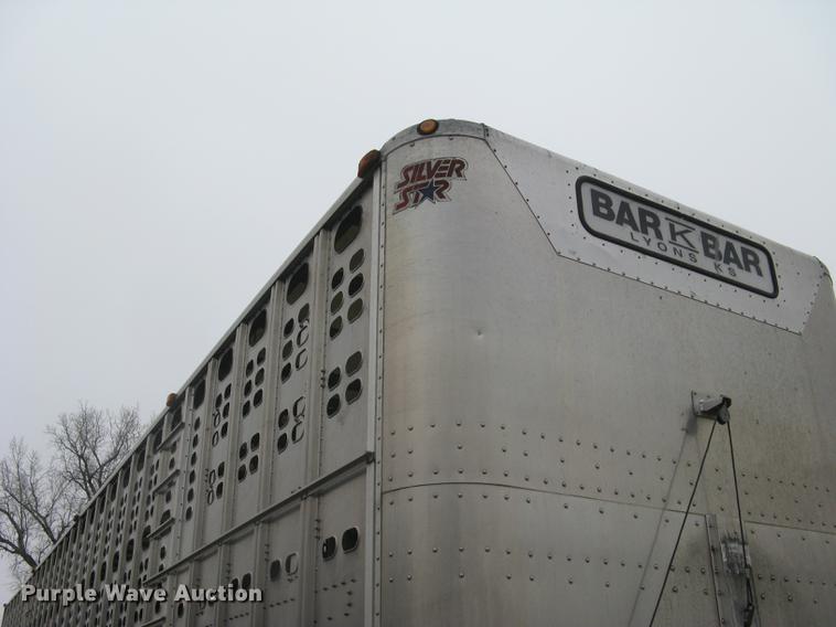 image for item DC1336 2011 Wilson Silver Star PSDCL-402 livestock trailer