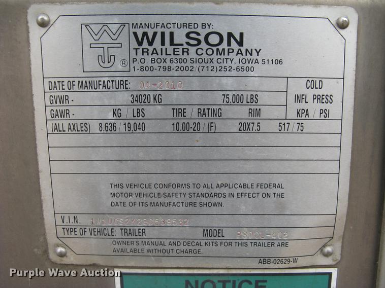 image for item DC1336 2011 Wilson Silver Star PSDCL-402 livestock trailer