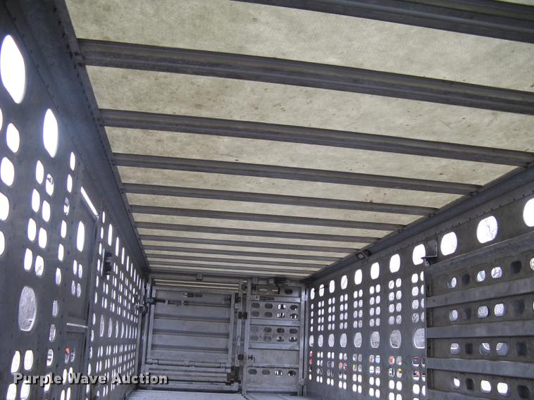 image for item DC1336 2011 Wilson Silver Star PSDCL-402 livestock trailer