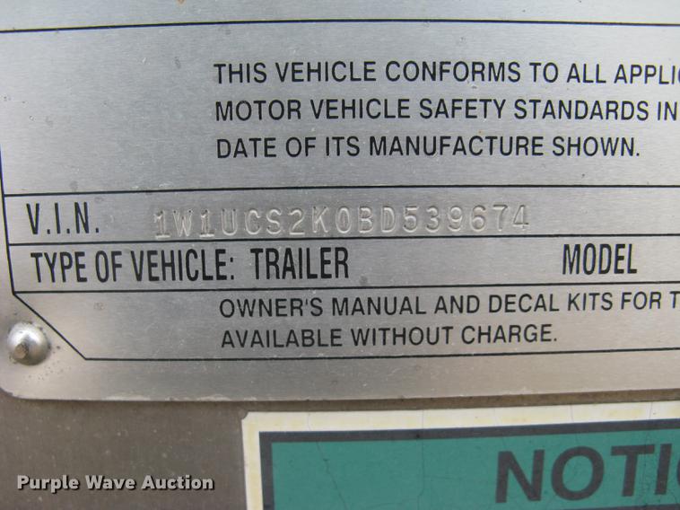 image for item DC1337 2011 Wilson Silver Star PSDCL-402 livestock trailer