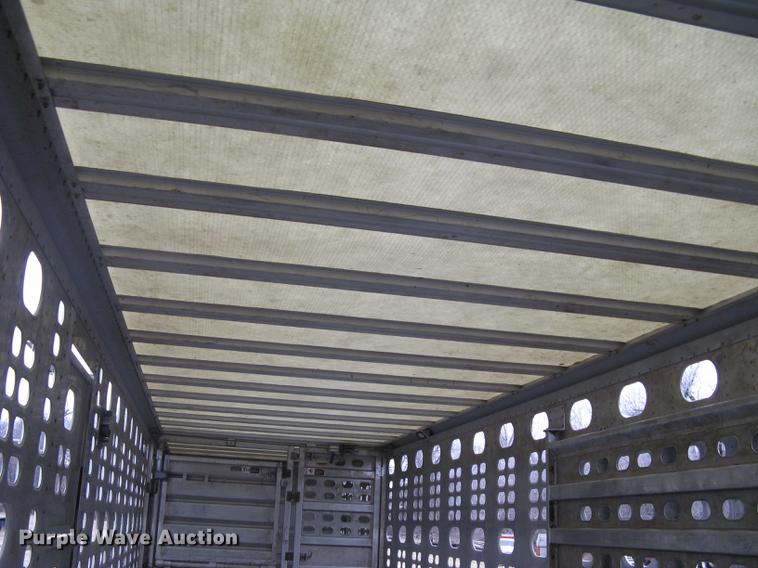 image for item DC1337 2011 Wilson Silver Star PSDCL-402 livestock trailer