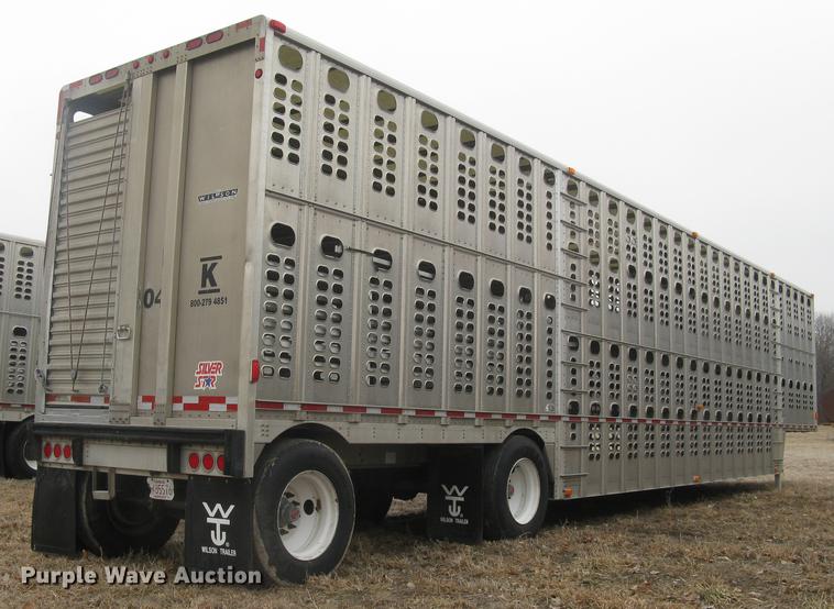 image for item DC1338 2011 Wilson Silver Star PSDCL-402 livestock trailer