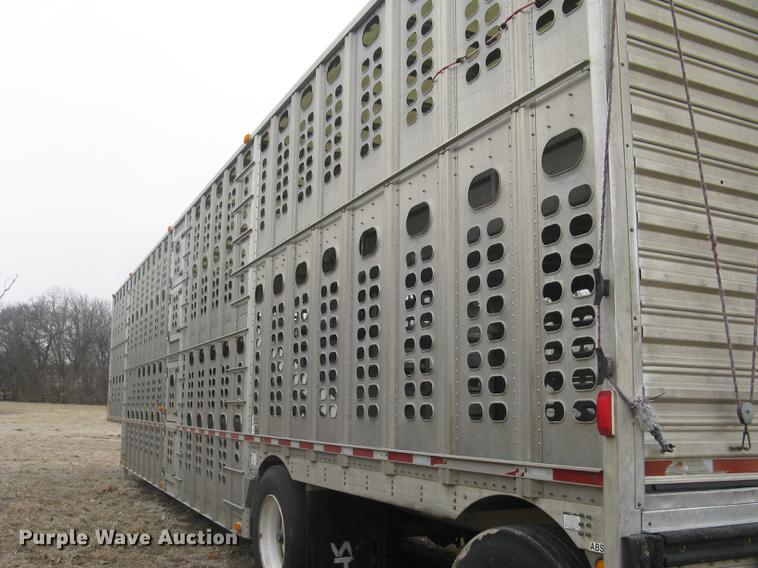image for item DC1338 2011 Wilson Silver Star PSDCL-402 livestock trailer