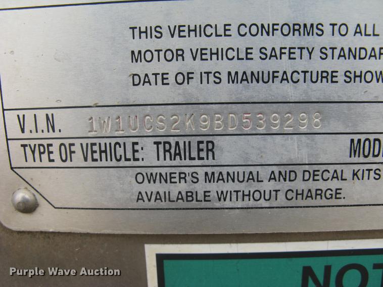 image for item DC1338 2011 Wilson Silver Star PSDCL-402 livestock trailer