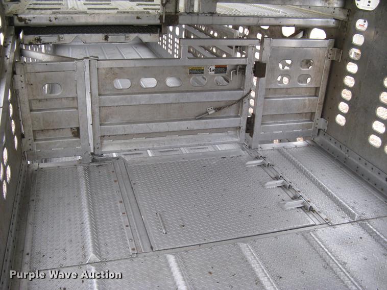 image for item DC1338 2011 Wilson Silver Star PSDCL-402 livestock trailer