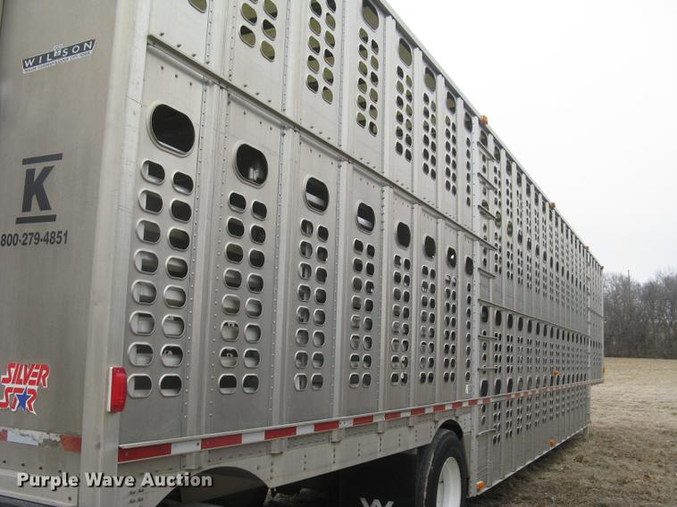 image for item DC1340 2010 Wilson Silver Star PSDCL-402 livestock trailer
