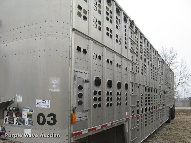 image for item DC1340 2010 Wilson Silver Star PSDCL-402 livestock trailer