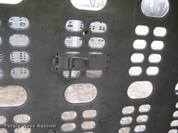 image for item DC1340 2010 Wilson Silver Star PSDCL-402 livestock trailer