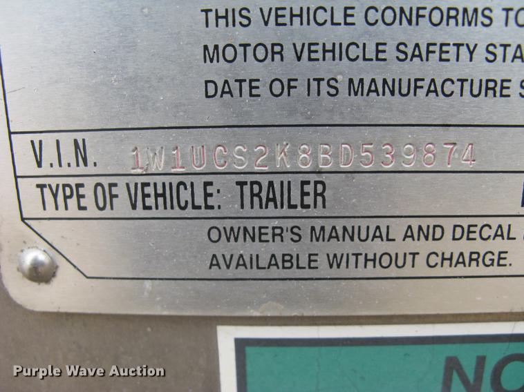 image for item DC1341 2011 Wilson Silver Star PSDCL-402 livestock trailer