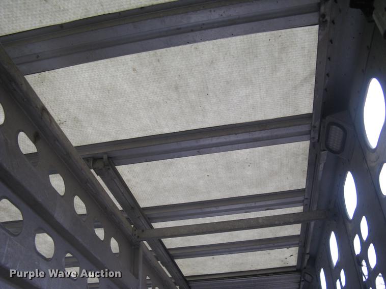 image for item DC1341 2011 Wilson Silver Star PSDCL-402 livestock trailer
