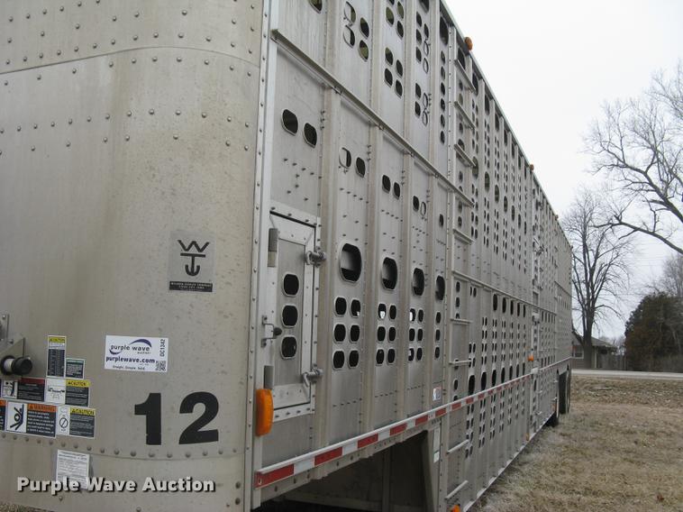 image for item DC1342 2011 Wilson Silver Star PSDCL-402 livestock trailer
