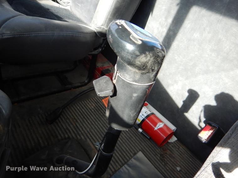 image for item FH9005 2003 Freightliner Columbia semi truck