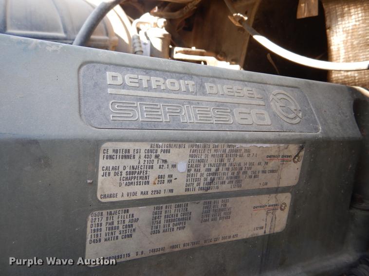 image for item FH9005 2003 Freightliner Columbia semi truck