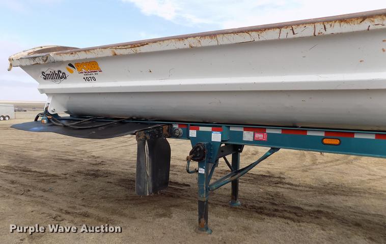 image for item FH9035 2004 Smithco 2002P side dump trailer