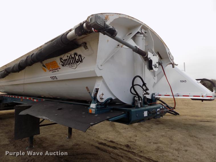 image for item FH9035 2004 Smithco 2002P side dump trailer