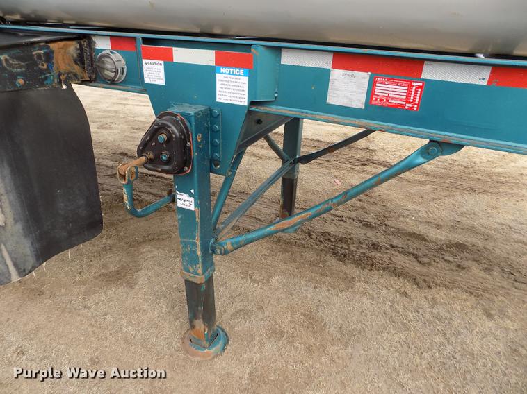 image for item FH9035 2004 Smithco 2002P side dump trailer