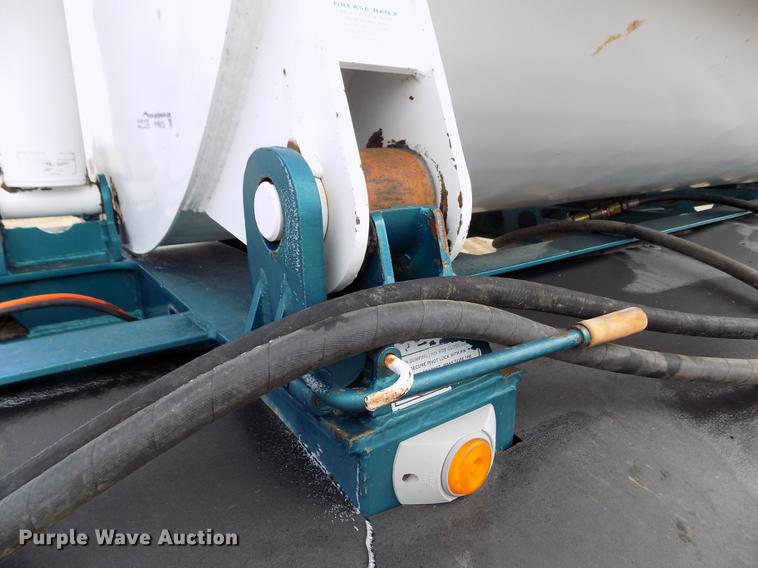 image for item FH9035 2004 Smithco 2002P side dump trailer