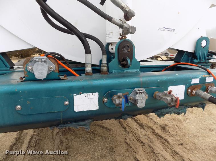 image for item FH9035 2004 Smithco 2002P side dump trailer