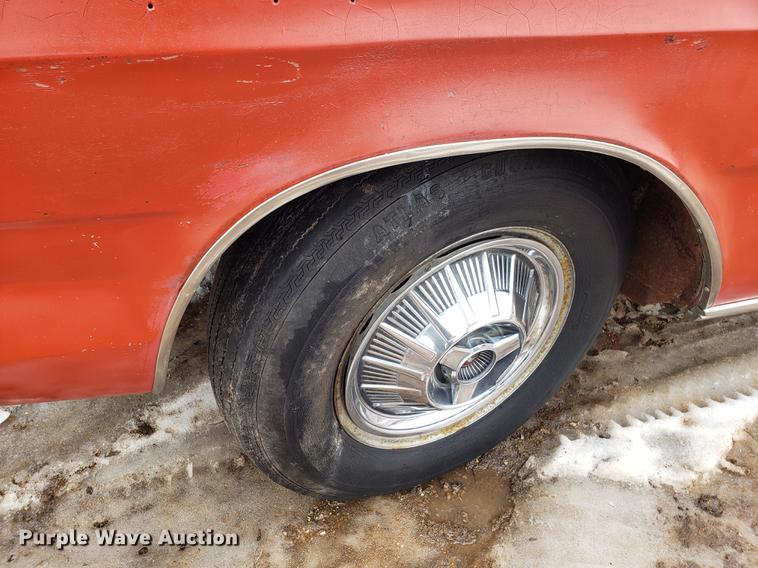 image for item AV9274 1965 Ford Galaxy XLT