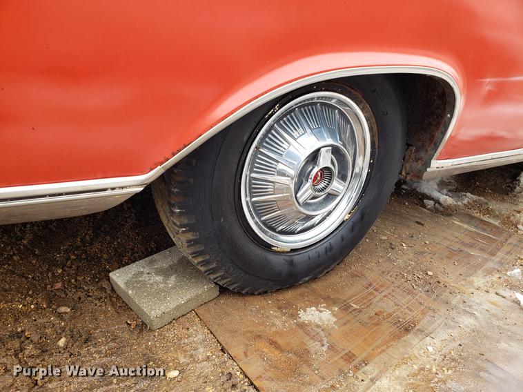 image for item AV9274 1965 Ford Galaxy XLT