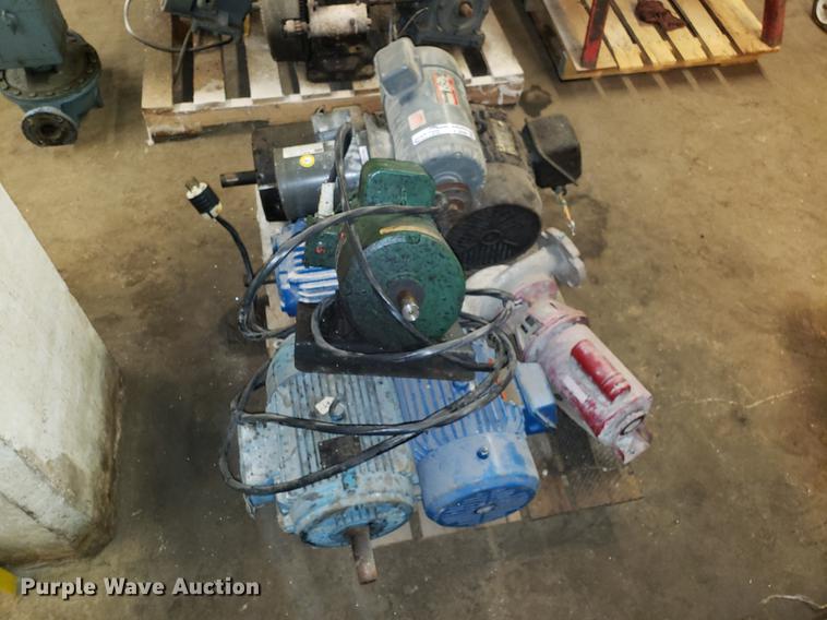 image for item AV9296 (9) electric motors