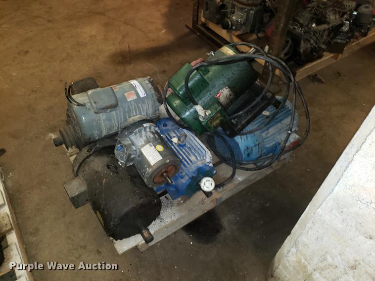 image for item AV9296 (9) electric motors