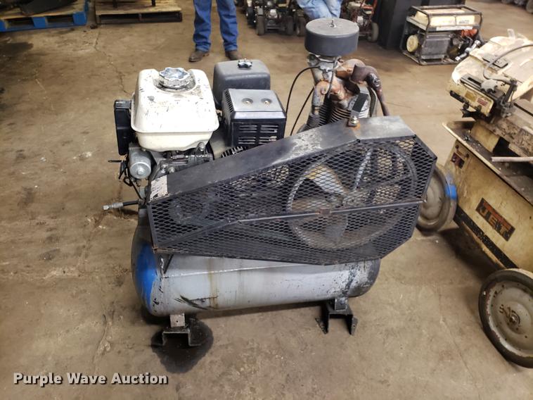 image for item AV9299 Air compressor