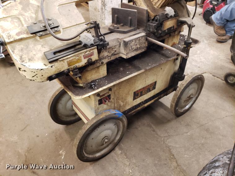 image for item AV9300 Jet bandsaw