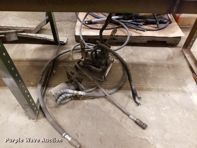 image for item AV9304 Hydraulic accessories