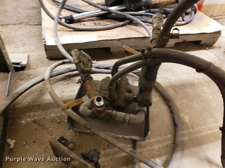 image for item AV9304 Hydraulic accessories