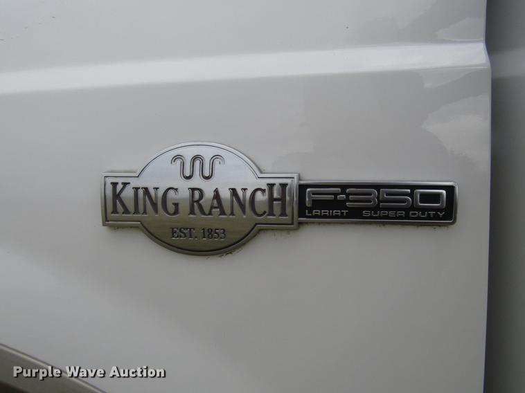 image for item DB6864 2005 Ford F350 Super Duty King Ranch Crew Cab pickup truck