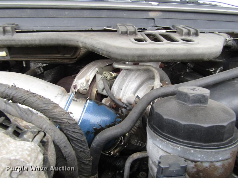 image for item DB6864 2005 Ford F350 Super Duty King Ranch Crew Cab pickup truck